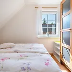 2 Schulze Apartment *